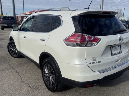 Used 2016 Nissan Rogue SL w/ SL Premium Package image 6