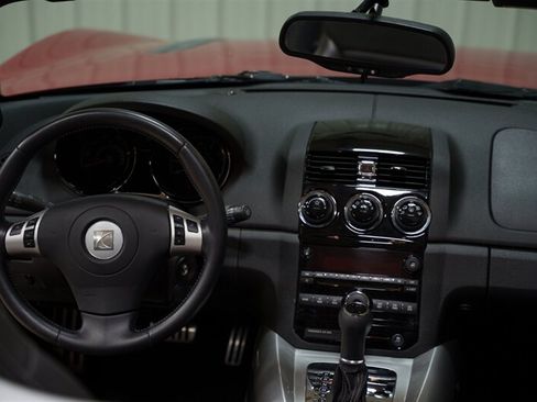 Used 2008 Saturn Sky w/ Premium Trim Package RWD image 12