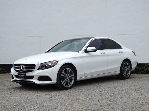 Used 2016 Mercedes-Benz C 300 4MATIC Sedan image 8