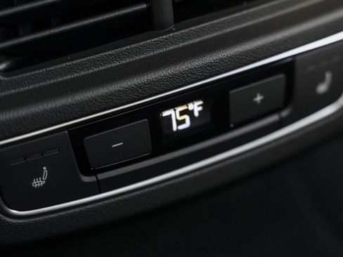 Certified 2024 Audi e-tron GT Premium Plus w/ Executive Package image 26