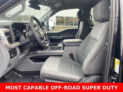 New 2026 Ford F250 XLT w/ Tremor Off-Road Package image 18