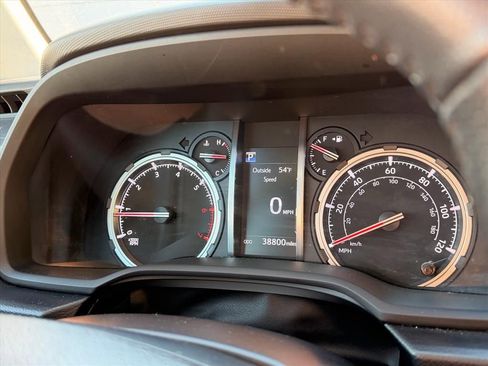 Used 2021 Toyota 4Runner Venture w/ Moonroof Package AWD/4WD image 19