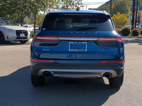 Used 2021 Lincoln Corsair Standard image 4