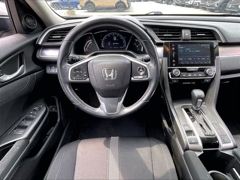 Used 2018 Honda Civic EX-T image 16
