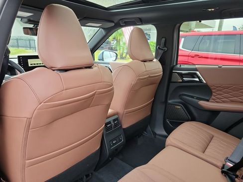 New 2026 Mitsubishi Outlander SEL image 15