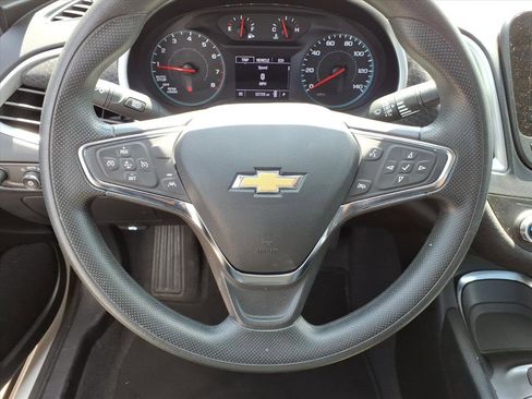Used 2024 Chevrolet Malibu LT image 23