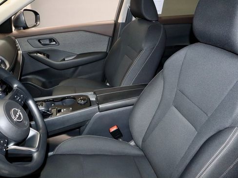 Certified 2023 Nissan Rogue S image 25