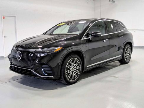 Certified 2023 Mercedes-Benz EQS 580 4MATIC SUV image 1