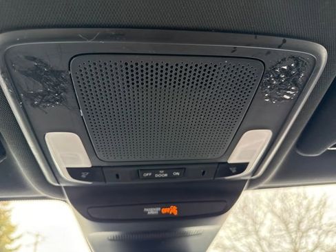 Used 2023 Honda HR-V Sport image 35