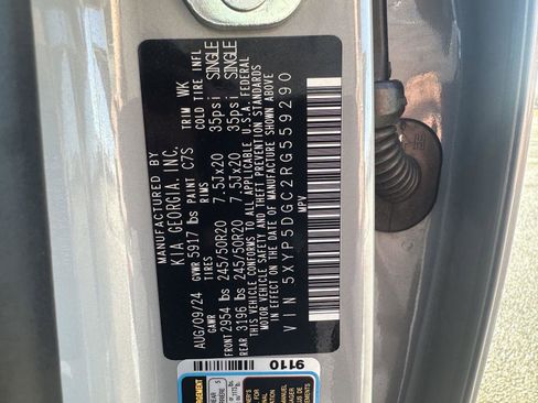 Used 2024 Kia Telluride SX X-Line image 42