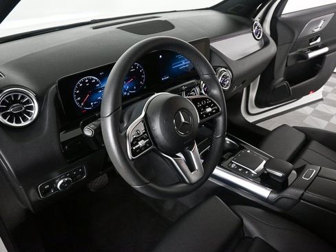 Used 2023 Mercedes-Benz GLA 250 GLA 250 image 6