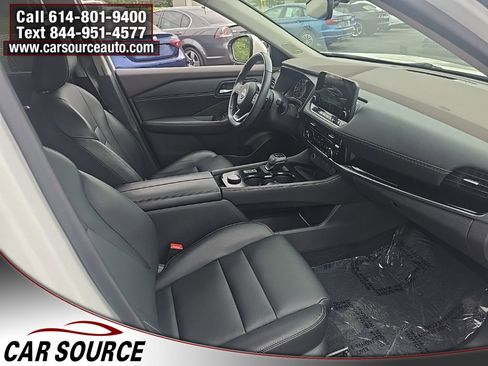 Used 2022 Nissan Rogue SL w/ SL Premium Package image 25