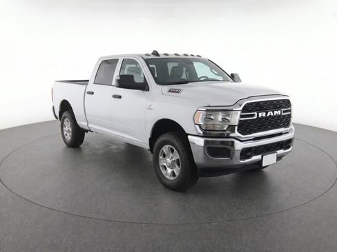 Used 2025 RAM 3500 Tradesman w/ Chrome Appearance Group AWD/4WD image 2