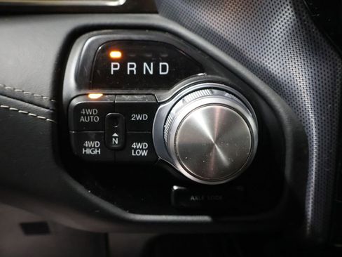 Certified 2020 RAM 1500 Limited image 33