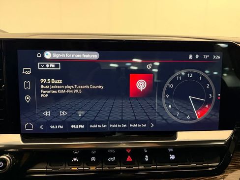 Used 2023 GMC Sierra 1500 SLE image 18