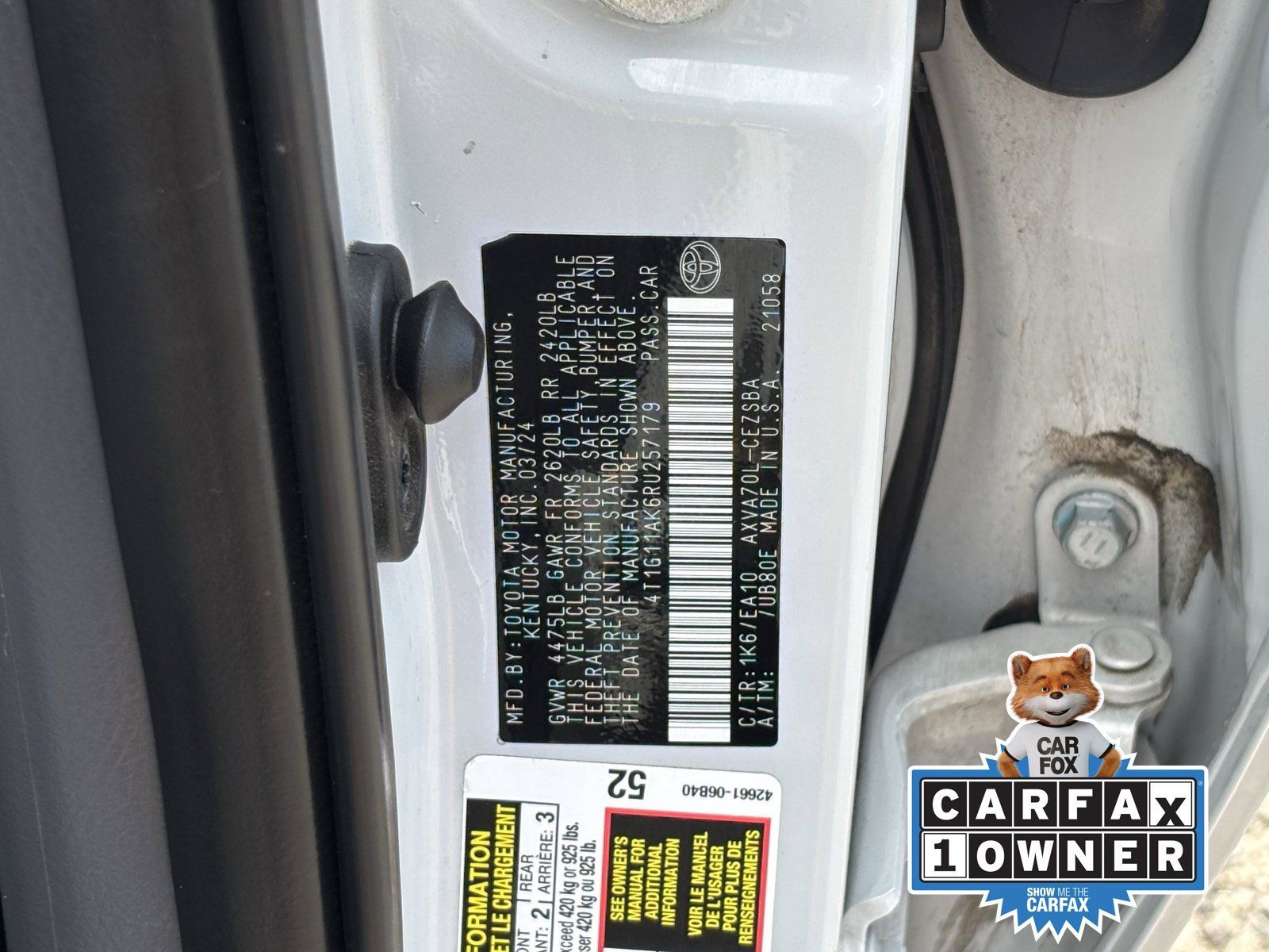 Used 2024 Toyota Camry SE FWD image 32