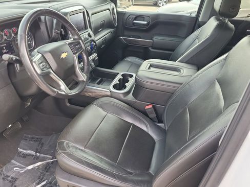 Used 2020 Chevrolet Silverado 1500 LTZ w/ LTZ Convenience Package AWD/4WD image 11