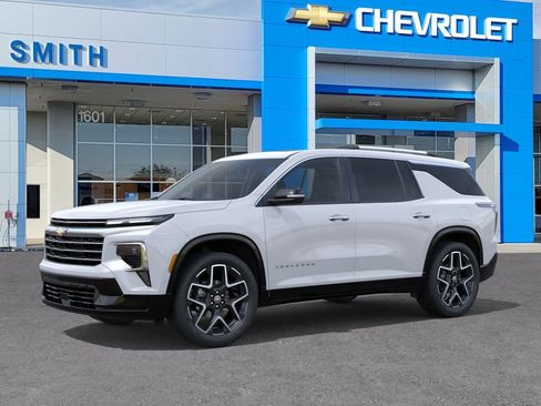 New 2026 Chevrolet Traverse High Country image 2