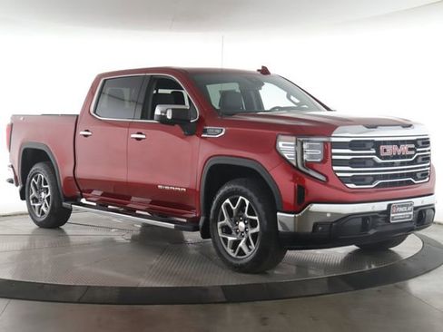 Used 2024 GMC Sierra 1500 SLT w/ SLT Premium Plus Package AWD/4WD image 2
