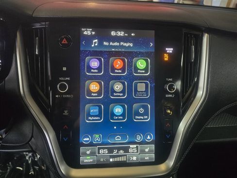 Used 2023 Subaru Outback Premium image 23