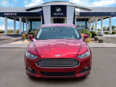 Used 2016 Ford Fusion SE AWD/4WD image 9