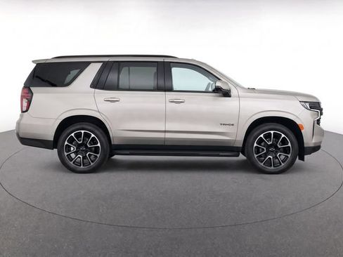 Used 2021 Chevrolet Tahoe RST w/ Luxury Package AWD/4WD image 8