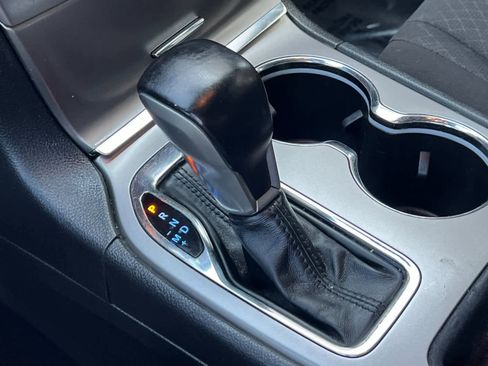 Used 2020 Jeep Grand Cherokee Laredo image 22