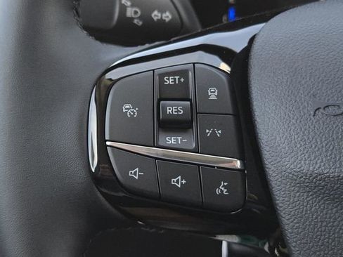 New 2025 Ford Escape SE image 16