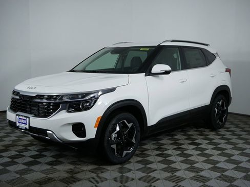 New 2026 Kia Seltos EX image 5