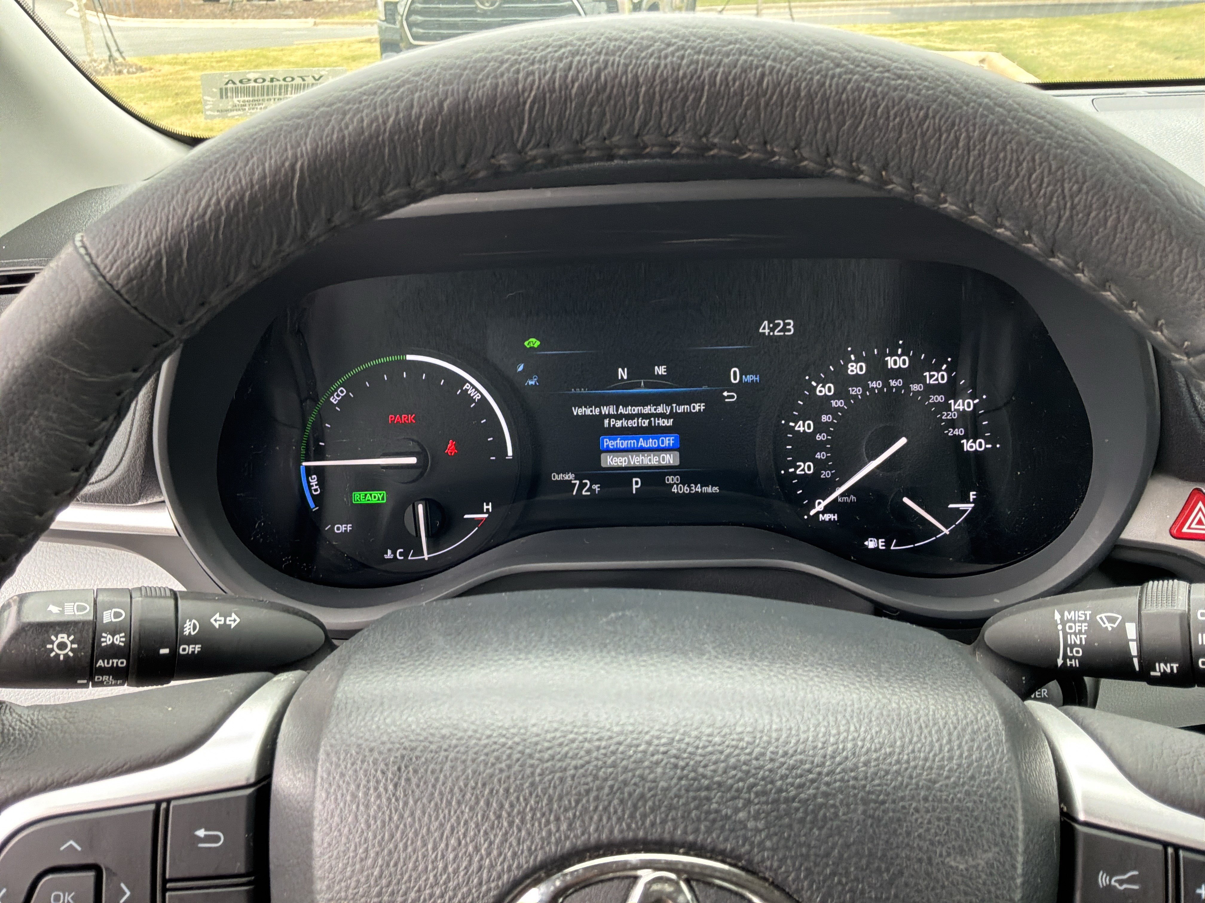 Used 2026 Toyota Sienna XLE FWD image 21