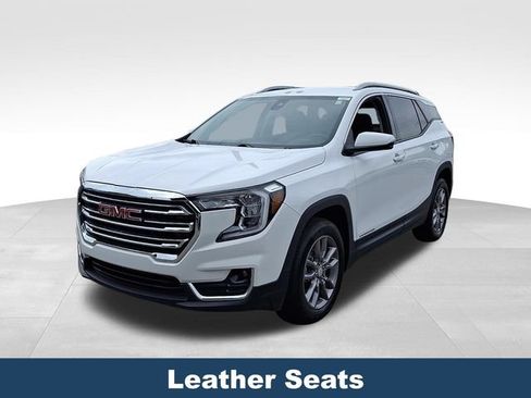 Used 2024 GMC Terrain SLT AWD/4WD image 4