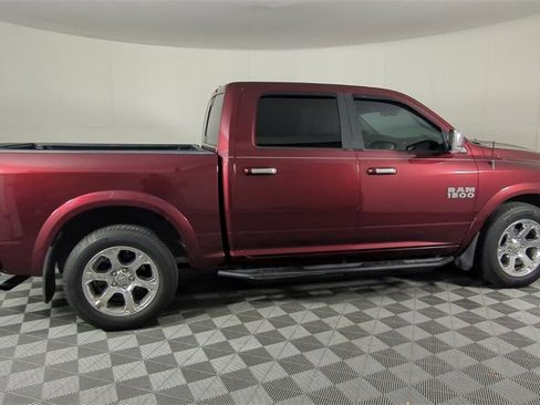 Used 2016 RAM 1500 Laramie w/ Convenience Group image 4