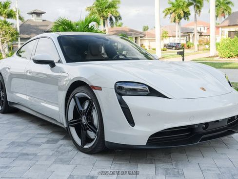 Used 2024 Porsche Taycan RWD image 12
