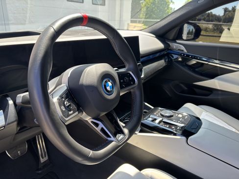 Used 2024 BMW i5 M60 w/ Premium Package AWD/4WD image 34