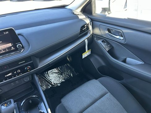 New 2026 Nissan Rogue SV image 10