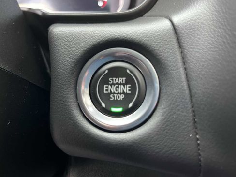 Certified 2023 GMC Yukon SLT image 18