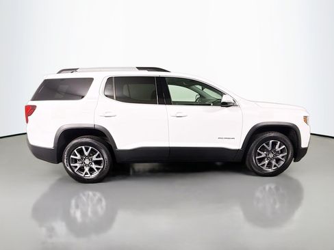 Used 2023 GMC Acadia SLT w/ Preferred Package FWD image 11