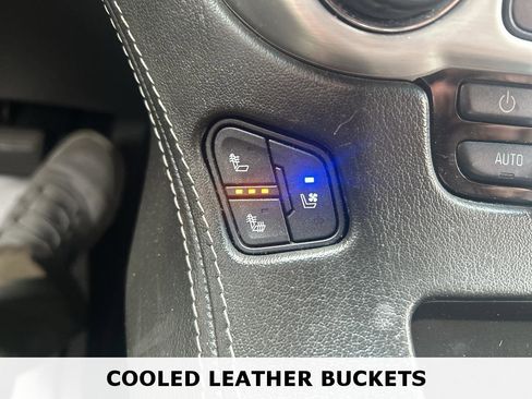 Used 2020 GMC Yukon XL SLT w/ Premium Edition image 31