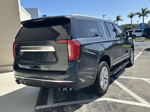 Used 2022 GMC Yukon XL Denali image 7