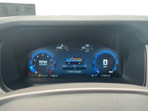 Used 2025 Ford Bronco Outer Banks AWD/4WD image 16