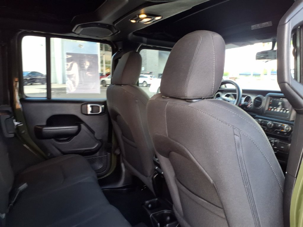 Used 2022 Jeep Wrangler Unlimited Sport AWD/4WD image 19