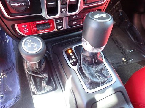 Used 2024 Jeep Wrangler Unlimited Rubicon 392 AWD/4WD image 16