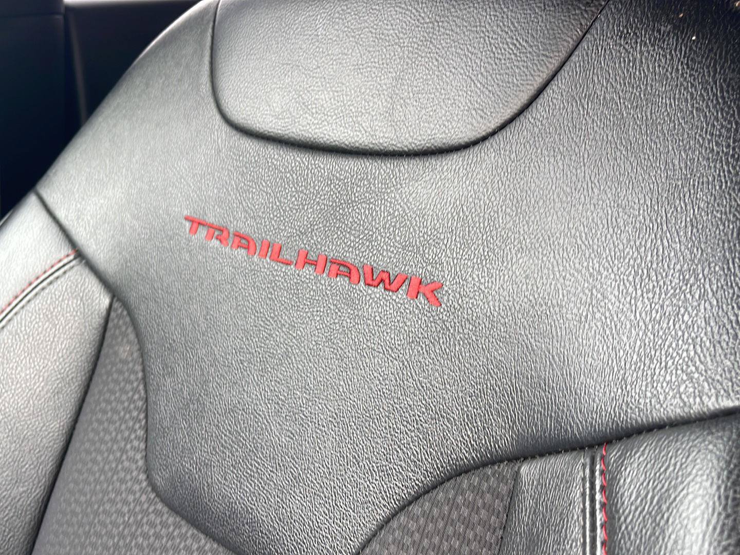 Used 2023 Jeep Compass Trailhawk AWD/4WD image 32