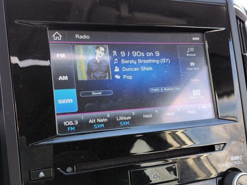 Used 2022 Subaru Forester Premium image 23