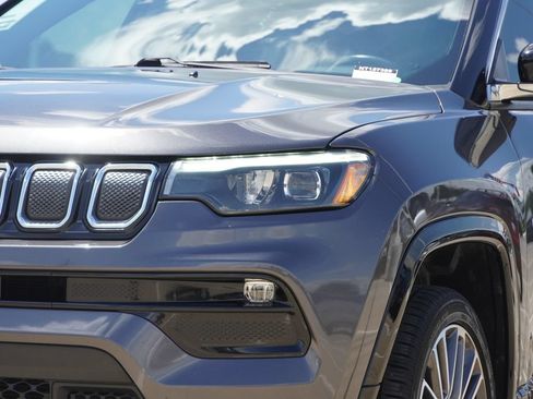 Used 2022 Jeep Compass Limited w/ Elite Group AWD/4WD image 5