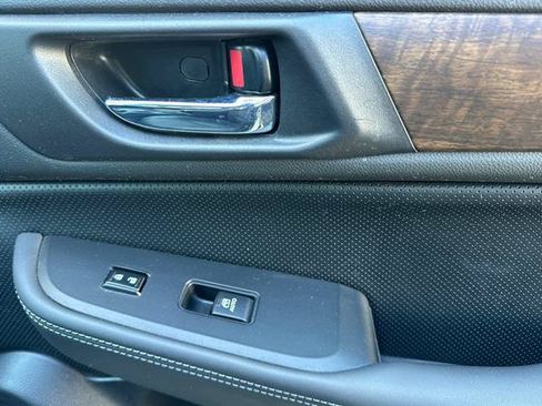 Used 2016 Subaru Outback 2.5i Limited w/ Protection Package #2 AWD/4WD image 19