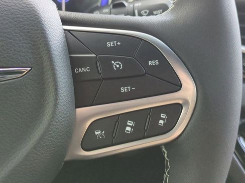 New 2026 Chrysler Voyager LX image 25