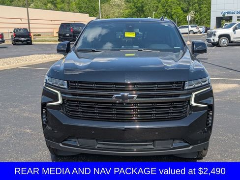 Used 2021 Chevrolet Tahoe RST w/ Luxury Package AWD/4WD image 2