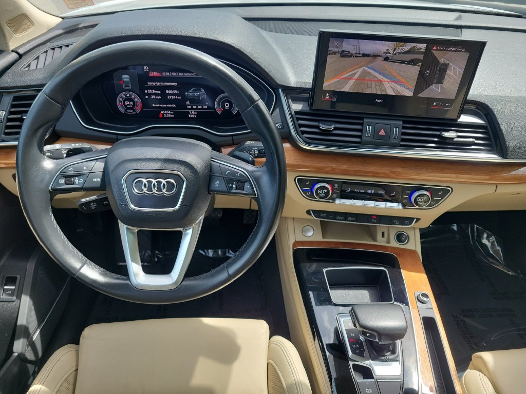 Used 2023 Audi Q5 2.0T Premium Plus w/ Premium Plus Package AWD/4WD image 19