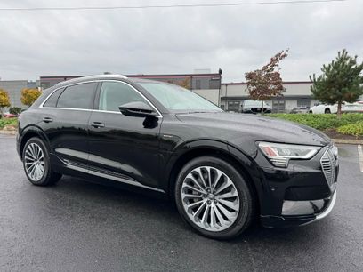 Used 2019 Audi e-tron Prestige w/ Prestige Package